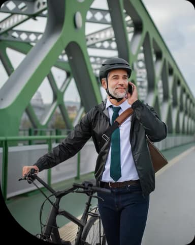 Hombre en bicicleta